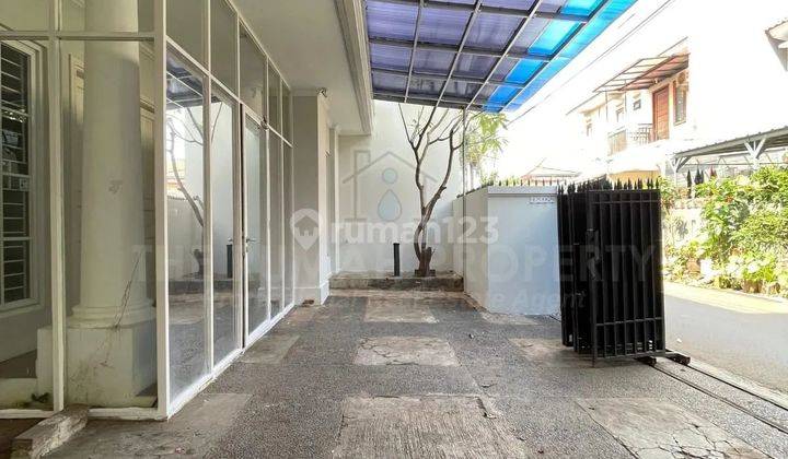 Rumah Modern di Cipete Jakarta Selatan 2