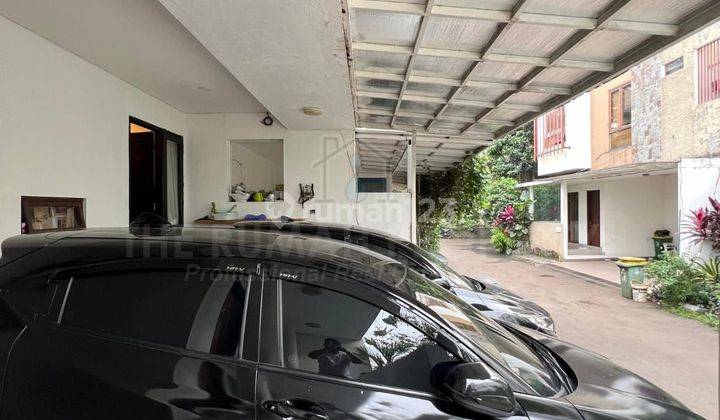 Rumah 2 Lantai Modern Minimalis Lokasi di Cilandak Dekat Citos 2