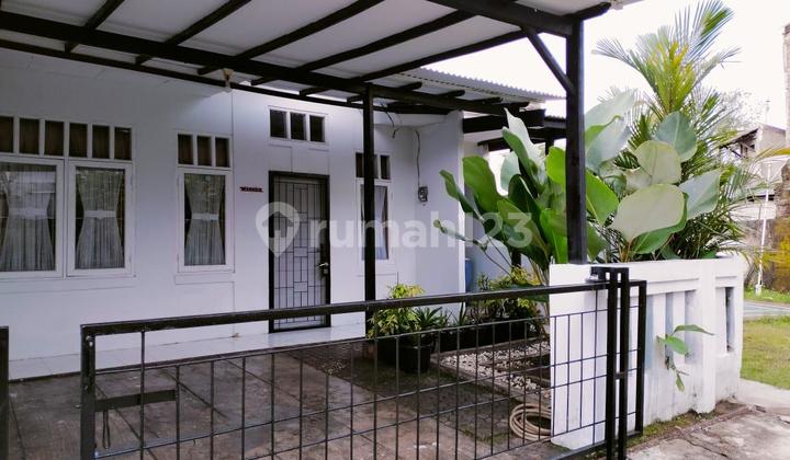 Sewa Rumah Bebas Banjir Luas 98M, Murah dan Siap Huni 1