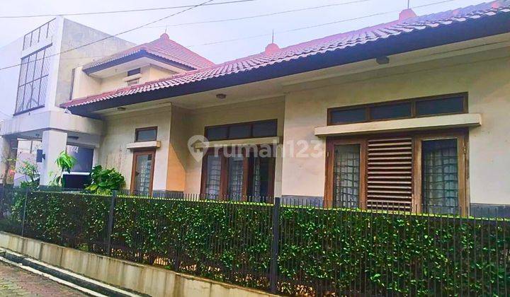 Rumah Terawat, Strategis Tenang, Furnished Dikalibata 2