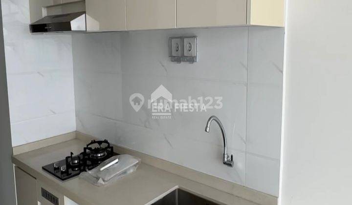 Sky House BSD City 2BR Semi Furnished CBD 2