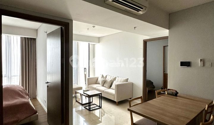 Apartemen 2 Br Mewah Furnished Ada Private Lift di Yukata Suites 2