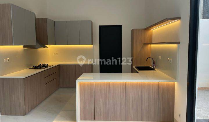 Rumah Mewah Luas Siap Huni Semifurnish di Sutera Onix Alam Sutera 2