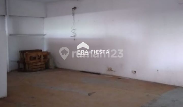 Ready-to-Use Warehouse on Petir Main Road, Tangerang with an Office on the 2nd Floor