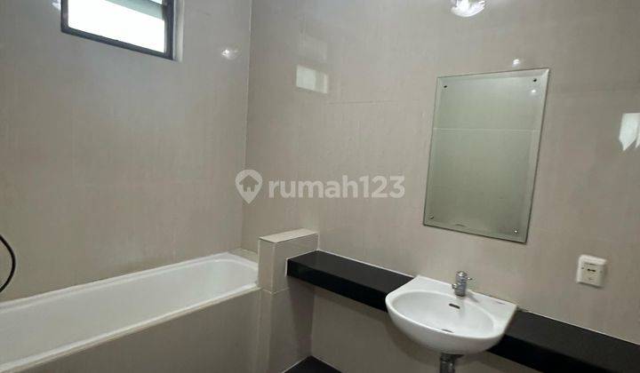 Disewakan Apartemen 2 Bedroom Sudah Ada AC dan Kitchen Set Siap Huni 2