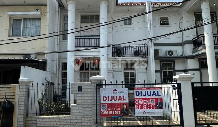 Dijual Rumah 2 Lantai Bagus Terawat Siap Huni di Taman Semanan Indah