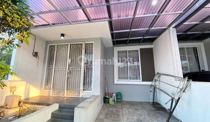 Dijual Cepat Rumah 2 Lantai Rapi Siap Huni di Taman Semanan Indah 2