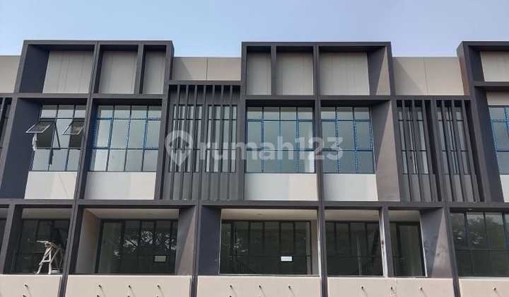 For Rent 2-Unit Row Shop Facing Main Road in BSD City, Rare Opportunity For Rent 2-Unit Row Shop Facing Main Road in BSD City, Rare Opportunity