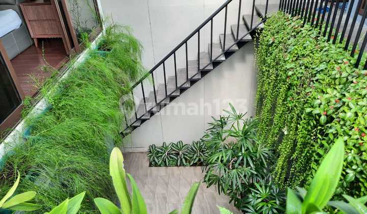 For Sale Fast 2-Storey House in BSD City Already Renovated Ready for AJB. 2