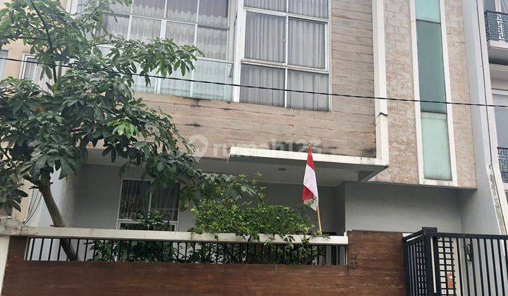 Dijual Cepat Rumah Siap Huni di Intercon Kebon Jeruk Jakbar 1