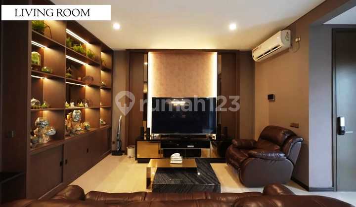 Rumah Mewah Full Furnished Lantai Full Marmer Italy Lokasi BSD City
