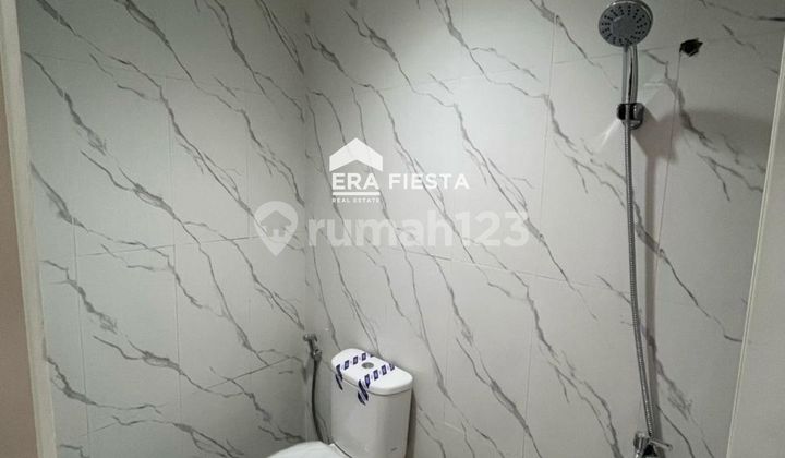 4-Story House 6X15 Brand New Condition Never Occupied Location Tomang West Jakarta 2