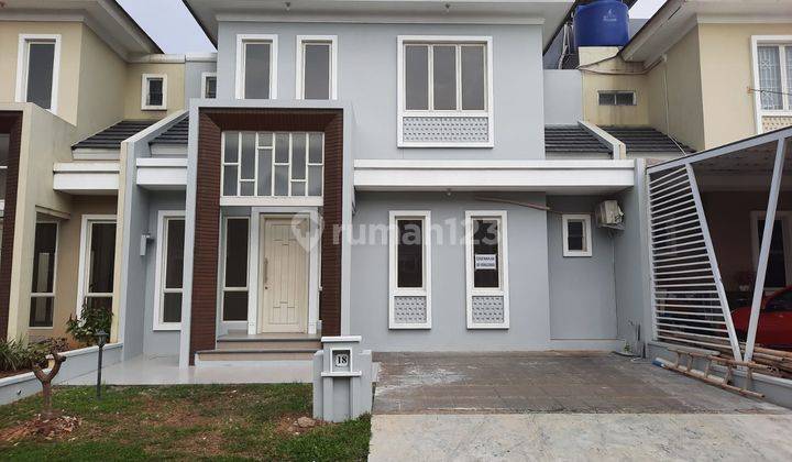 Dijual Cepat Rumah 2 Lantai Taman Belakang Sudah Renov di Suvarna 1