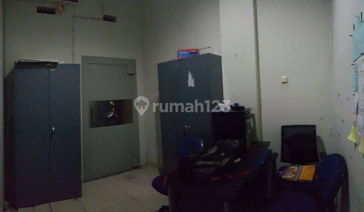 Dijual Rumah Bagus di Suvarna Sutera Cluster 2 Lantai 2