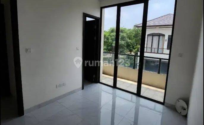 Jual Rugiiiii..turun Harga Lagi Rumah Type B di Lavon 1 Swan City 