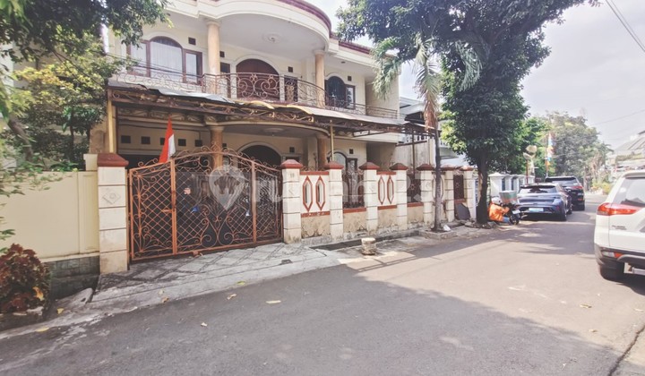 For Rent, Ready-to-Occupy House with Wide Access For Rent, Ready-to-Occupy House with Wide Access