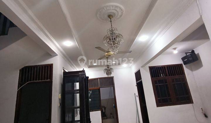 Disewakan rumah hanya penghuni muslim siap huni 130jt 2