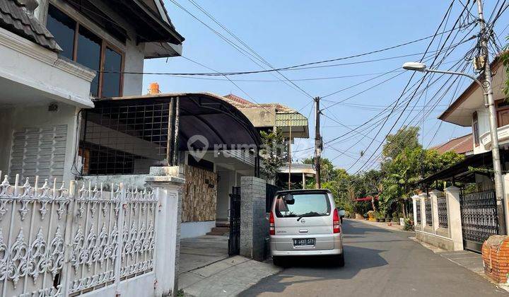 RUMAH JUAL AKSES JALAN 2 MOBIL AREA TEBET 1