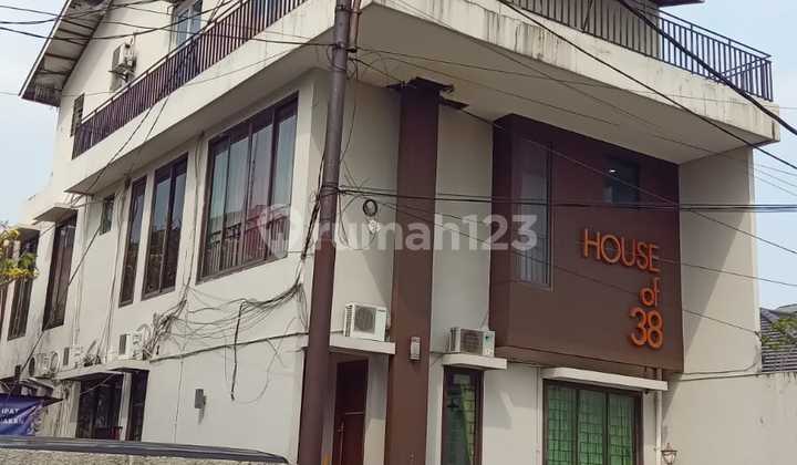 Commercial Building For Sale in Cipete Commercial Building For Sale in Cipete