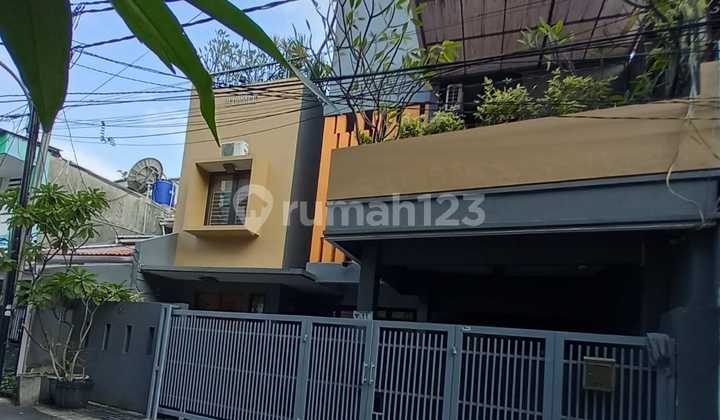 For Sale Full Furnished Tebet Asembari 2