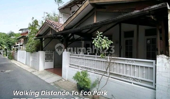 Dijual Rumah Bangunan Lama Lokasi Bgs untuk Bangun Kost