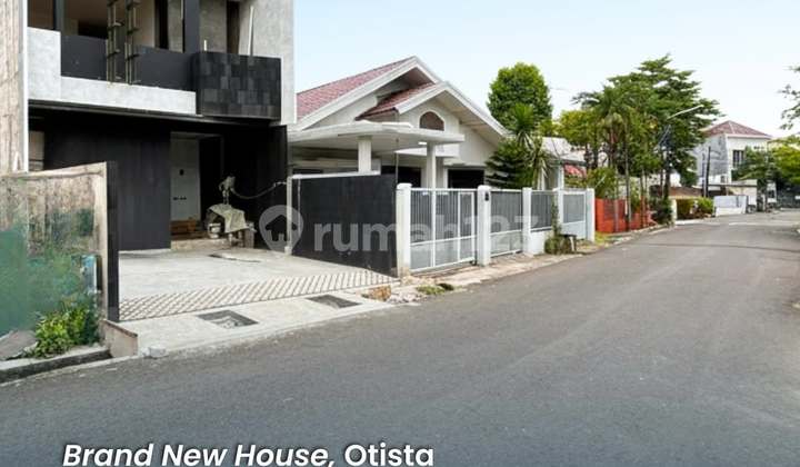 Dijual Rumah Baru Jalan 2 Mobil Cawang Dijual Rumah Baru Jalan 2 Mobil Cawang