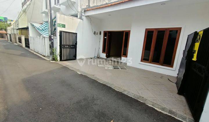 Rumah,disewa Kondisi Siap Huni  1 Lantai 1