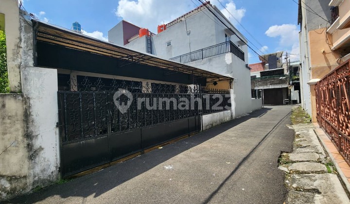Dijual Rumah Strategis Deket Stasiun Tebet Dijual Rumah Strategis Deket Stasiun Tebet