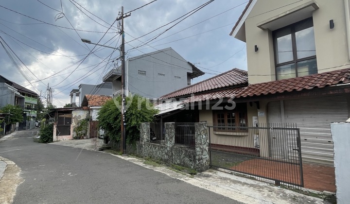 For Sale Akses Lebar Bisa Di Bangun 2 Rumahwarung Jati Pejaten