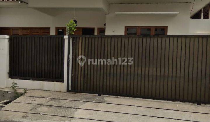 Disewa Rumah Tebet Bisa Buat Kantor 1