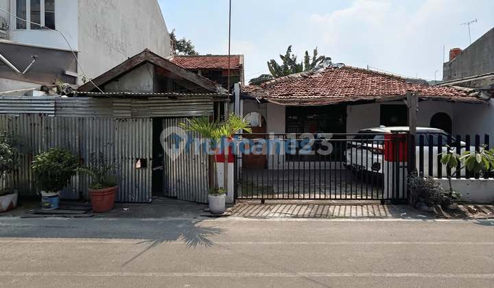 Dijual Rumah Tua Cocok Untuk Investasi Bangun Cluster/rumah Kost 2