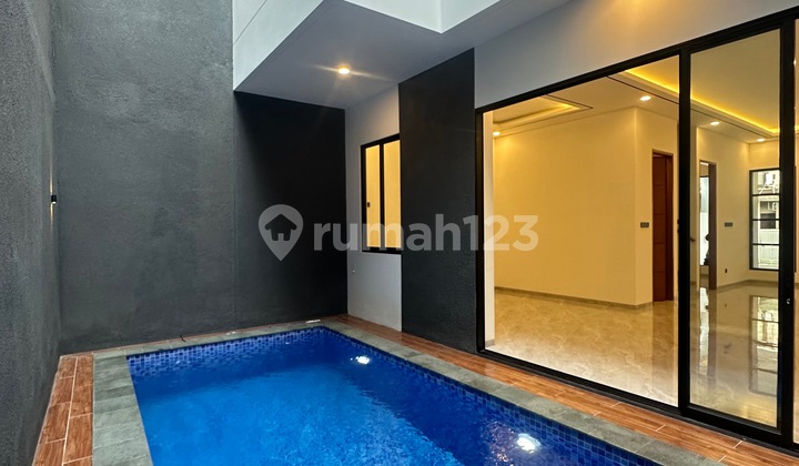 Modern Brand New Private Pool Cheap in Pondok Indah