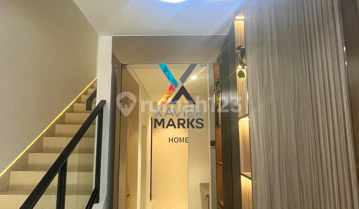 Townhouse With a Very Beautiful Interior in Jagakarsa 2