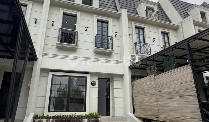 Rumah American Classic View Danau Cantik di Jagakarsa Rumah American Classic View Danau Cantik di Jagakarsa