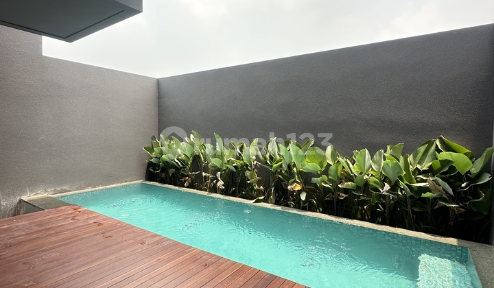 Hunian Mewah Modern Brand New 3 Lantai Di Jantung Kemang