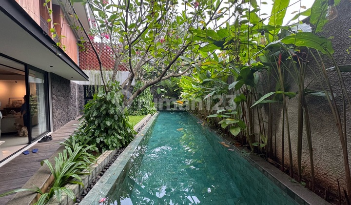 Modern Home Siap Huni Di Matahari Cinere Jakarta Selatan