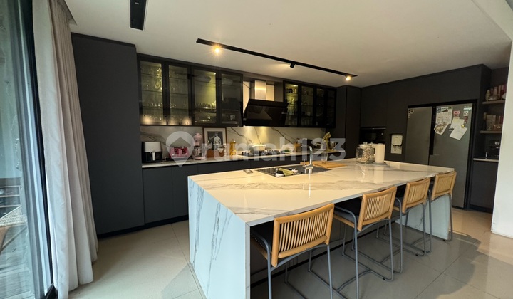 Modern Home Siap Huni Di Matahari Cinere Jakarta Selatan 2