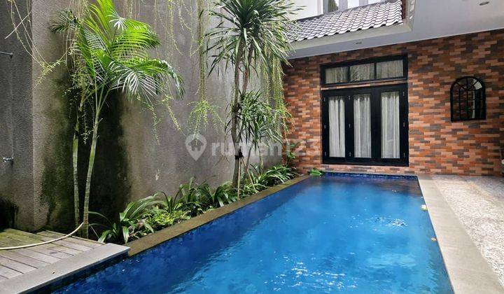 Turun Harga! Rumah Siap Huni Area Kebayoran Baru Good Design Dengan Swimming Pool 2