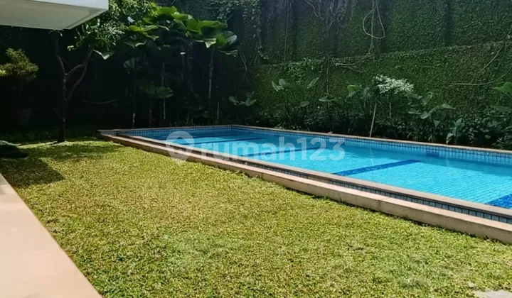 For Sale Rumah 2 Lantai Siap Huni Di Patal Senayan Dengan Swimming Pool Dan Taman Luas For Sale Rumah 2 Lantai Siap Huni Di Patal Senayan Dengan Swimming Pool Dan Taman Luas