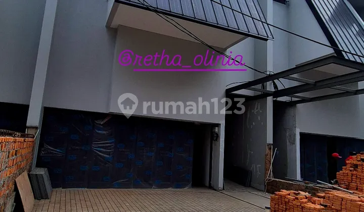 Brand New Minimalis House Di Simprug Golf Hanya Ada 4 Unit Ada Swimming Pool 2