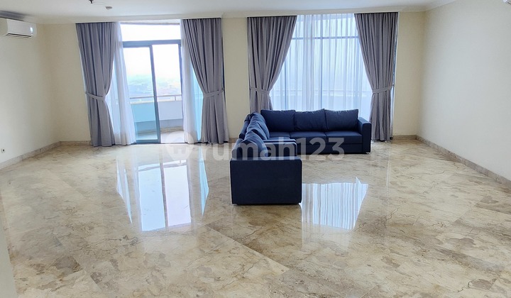 Apartemen Tipe Penthouse Dekat Fatmawati, Blok M dan Pondok Indah