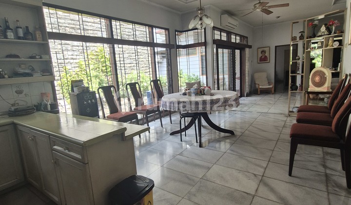 For Sale House in Puri Indah Complex, Safe & Comfortable Location 2