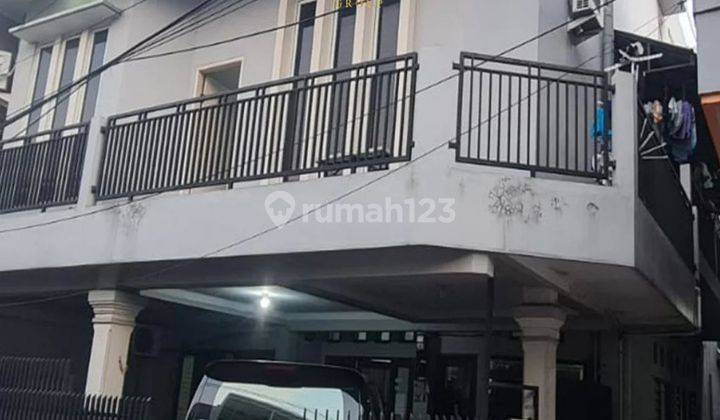 Rumah Kost Tebet 3 Lantai Ada 10 Kamar+ Ac 1