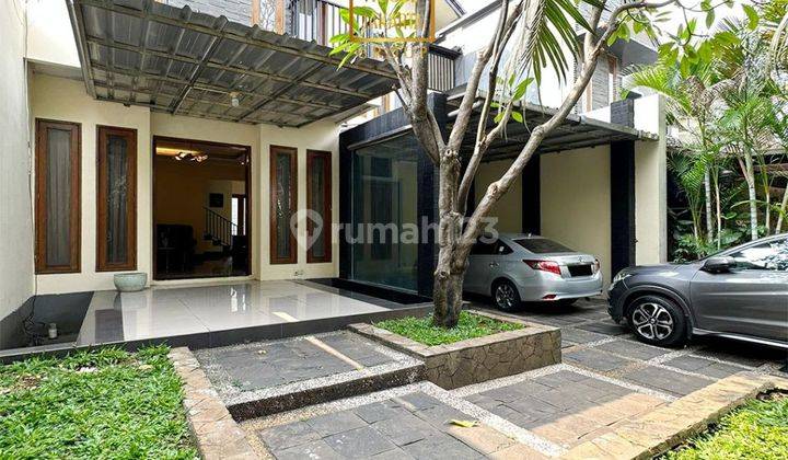 Rumah Cipete 2 Lantai Dalam Komplek Ada Taman, Pool Carport 2