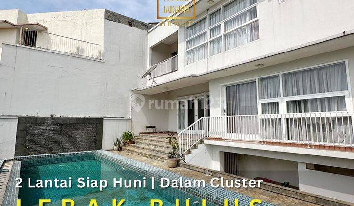 Rumah 2 Lantai Dalam Komplek Ada Pool, Garasi Carport 1