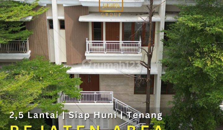 Rumah bagus 2,5 lantai di area Pejaten. SHM 1