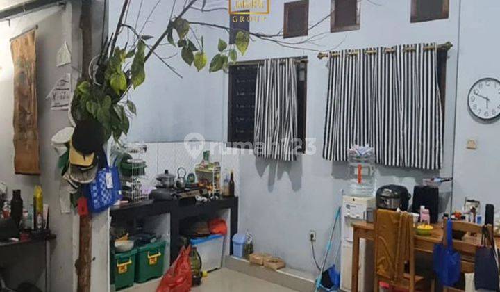 Rumah Kost Tebet 3 Lantai Ada 10 Kamar+ Ac 2