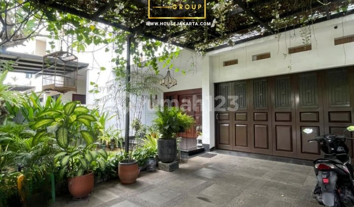 Rumah Bagus Pancoran 3 Lantai Dalam Kompleks Shm 2