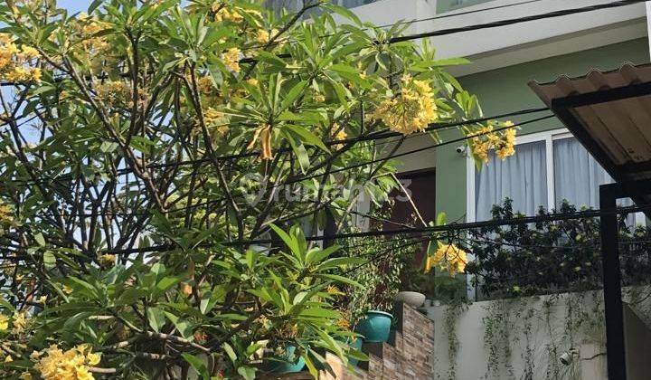 Rumah cantik siap huni  klapagading jakut nias jual murah  2