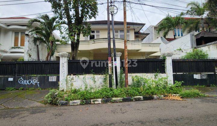 Rumah menteng jakarta pusat daerah tenang 1